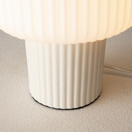 Настольный светильник Maytoni MOD404TL-01BG - фото