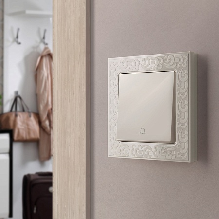 Рамка из пластика на 1 пост Flock слоновая кость WL05-Frame-01-ivory - фото