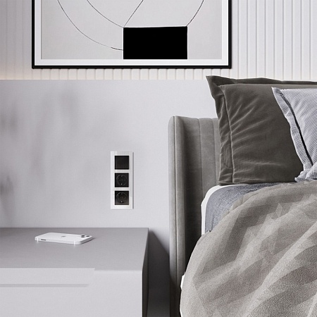 Выключатель одноклавишный проходной (черный акрил) W1112048 - фото