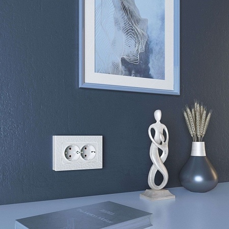 Рамка из пластика для двойной розетки Hammer белый W0082401 - фото