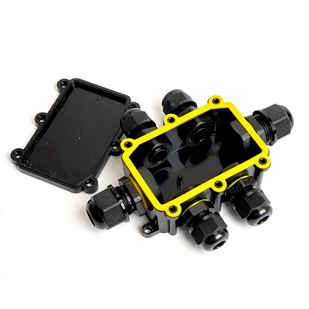 Коробка распределительная  LD526 водонепроницаемая на 6 выходов, 450V, 140х100х36, черный - фото