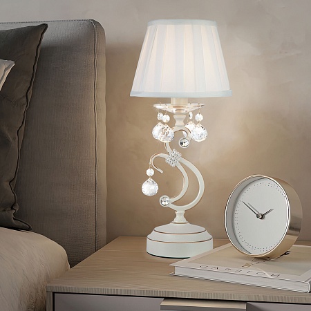 Настольный светильник Eurosvet 12075/1T белый - фото