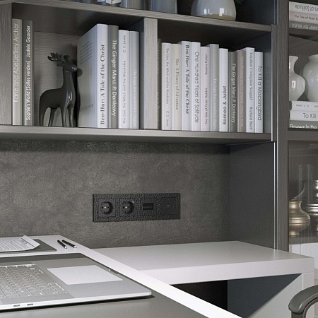 Рамка из пластика на 4 поста Hammer черный W0042408 - фото