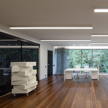 Линейный светодиодный накладной односторонний светильник 103см 20Вт 3000K серебряный 101-100-30-103 Elektrostandard Pro - фото