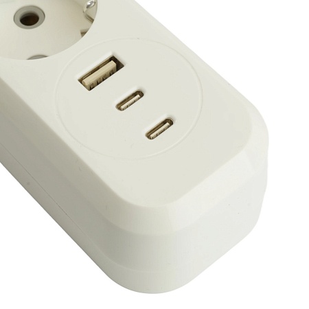 Удлинитель 3-местный с/з с выключ. STEKKER HM071-31-02 3x1мм2, 2м, 250В, 16А, 1USB+2C, 2.4A, сер Home, белый - фото
