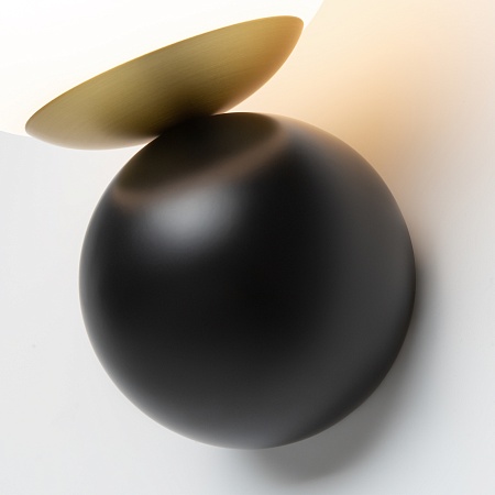 Настенный светильник (бра) Maytoni Nostalgia MOD048WL-01G - фото