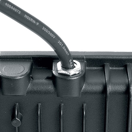 Светодиодный прожектор Feron.PRO LL-1000 IP65 20W 6400K черный - фото