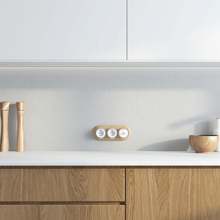 Рамка на 3 поста светлый бук W0035224 - фото