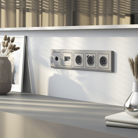 Накладка для розетки USB  (серебряный матовый) W1179565 - фото