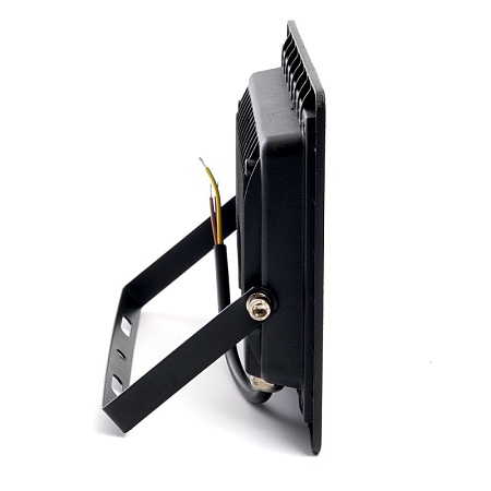 Светодиодный прожектор SAFFIT SFL90-70 IP65 70W 6400K черный - фото