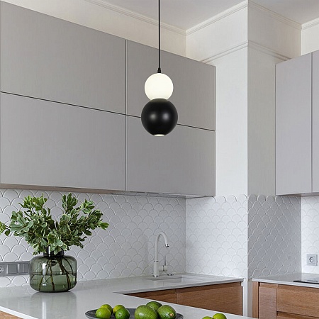 Подвесной светильник Eurosvet 50251/1 LED черный - фото