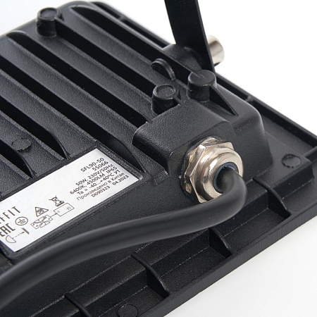 Светодиодный прожектор SAFFIT SFL90-50 IP65 50W 6400K черный - фото