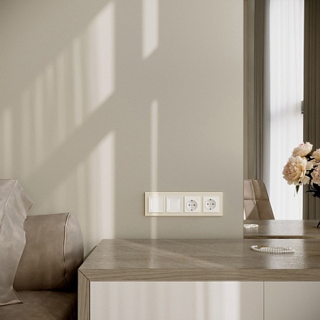 Рамка из пластика на 4 поста Slab айвори матовый W0042962 - фото