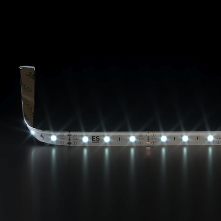 Светодиодная лента 12 В 4,8 Вт/м 60 Led/м 2835 IP65, холодный белый 6500К, 5 м Лента светодиодная 12V 4,8W 60Led 2835 IP65 холодный белый, 5м Elektrostandard - фото