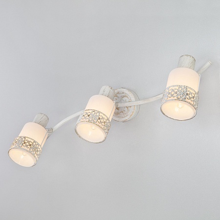 Настенный светильник Eurosvet 20025/3 белый с золотом - фото