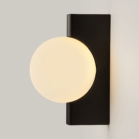 Настенный светильник (бра) Maytoni Avant-garde MOD324WL-01B - фото