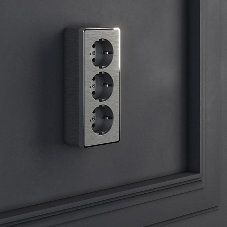 Розетка тройная с заземлением и шторками Gallant (графит рифленый) W5073104 - фото