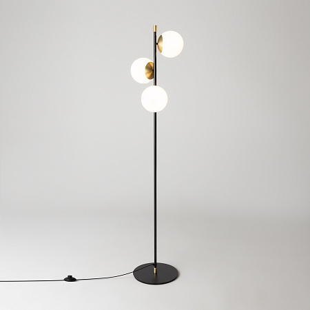 Напольный светильник (торшер) Maytoni Nostalgia MOD048FL-03G - фото