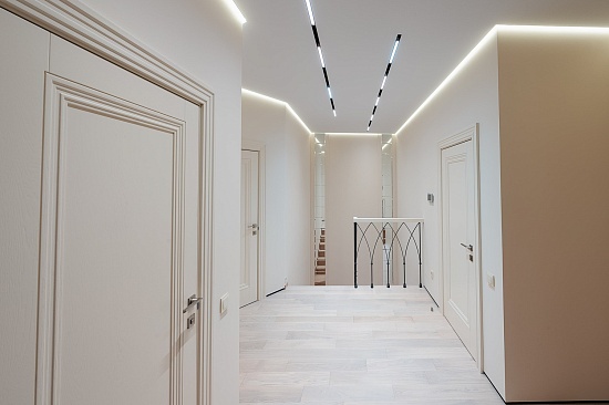 Светильник на шине Denkirs SMART LINEAR DK8004-WH - фото