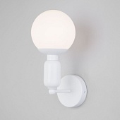 Настенный светильник со стеклянным плафоном 50251/1 белый