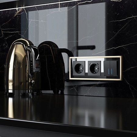 Рамка из металла на 3 поста Baguette черный/латунь W0032852 - фото