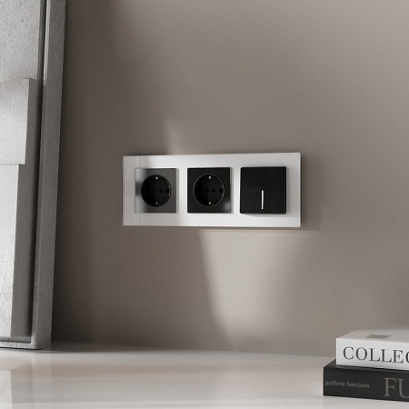 Выключатель одноклавишный проходной с подсветкой (черный акрил) W1112148 - фото