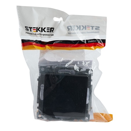 Розетка 1-местная с/з с крышкой (механизм), STEKKER GLS16-7112-05, 250В, 16А с защитной шторкой, серия Катрин, черный - фото