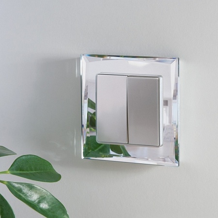 Выключатель двухклавишный серебряный WL06-SW-2G - фото