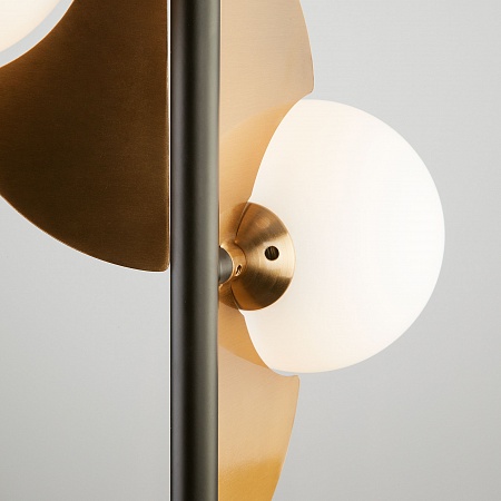 Подвесной светильник лофт с декоративными деталями 50143/3 золото/черный - фото