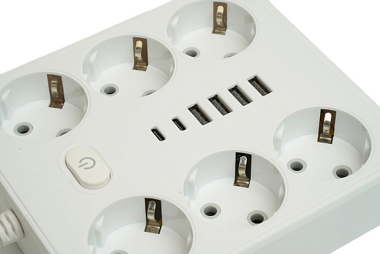 Удлинитель 6-местный c/з 3x1 мм2, 3 м, 250В, 10А, 4USB+2Type-C 2,4А, серия Home plus, белый STEKKER HM09-66-02 - фото