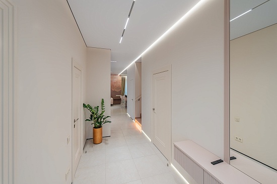 Светильник на шине Denkirs SMART LINEAR DK8004-WH - фото