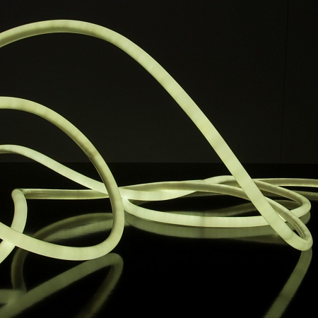 Светодиодный гибкий неон 220 В 9.6 Вт/м 144 Led/м 2835 IP67, круглый холодный белый 6500К, 50 м Гибкий неон 220V 9,6W 144Led 2835 IP67 круглый холодный белый, 50 м Elektrostandard - фото