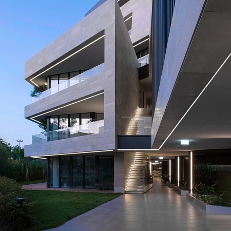 Светодиодная LED лента Feron LS710, 120SMD(2835)/м 10Вт/м 220V длина 25м, 3000K, IP65, с 1 сетевым шнуром, 2 заглушками, 2 коннекторами в комплекте - фото