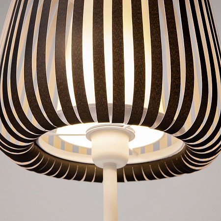 Настольный светильник Maytoni MOD409TL-01B - фото