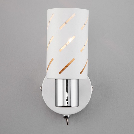 Настенный светильник Eurosvet 20090/1 белый/хром - фото